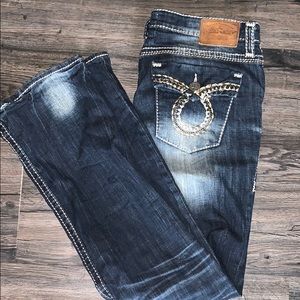 Boot cut jeans